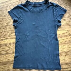 Brandy Melville Blk Short Sleeve Tee